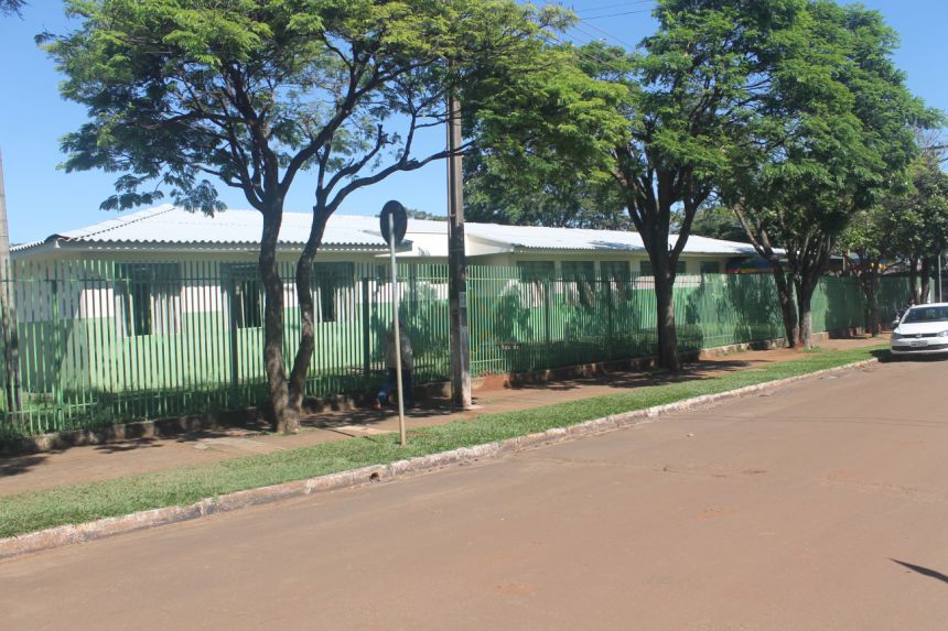 Centro Municipal de Educação Infantil Chapeuzinho Vermelho- CMEI